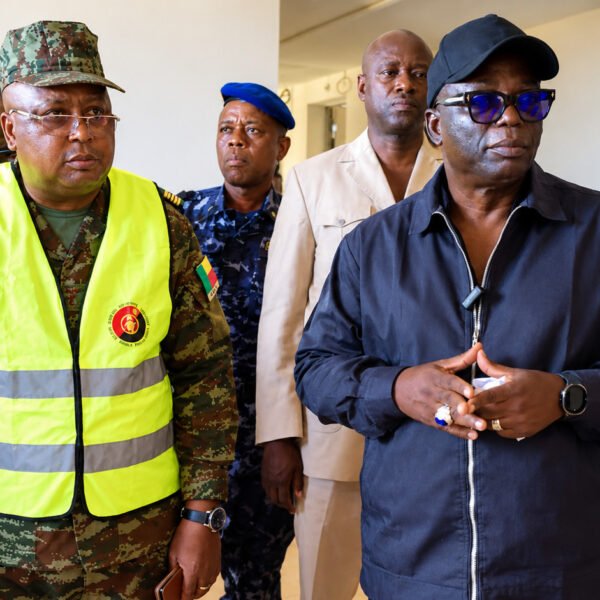 DE COTONOU À BEMBÉRÉKÉ : GBADAMASSI À NOUVEAU SUR LE TERRAIN POUR EXPLIQUER LES ACTIONS DE WADAGNI